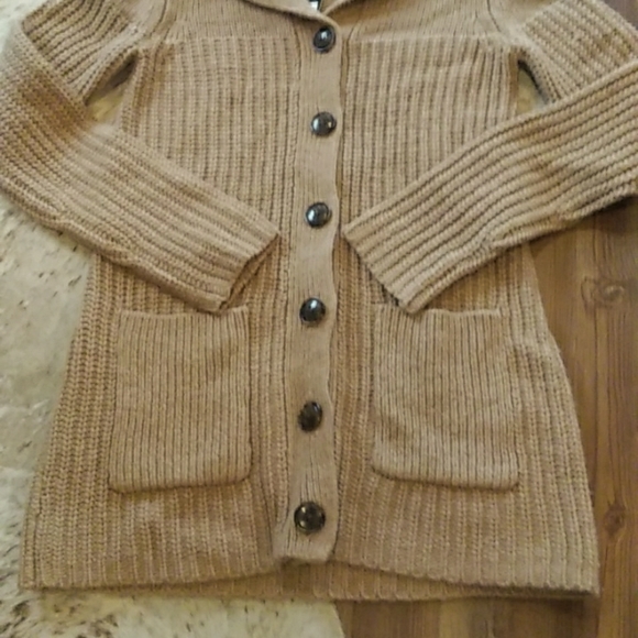 NWT VICE VERSA ADORABLE LONG, FRONT POCKET SWEATER IN CAMEL COLOR. SZ S - Picture 3 of 6